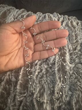 Sterling Silver Floral Vine Necklace - Silver
